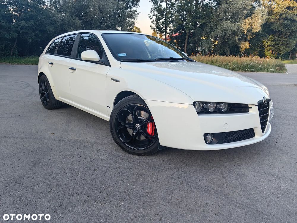 Alfa Romeo 159 - 8