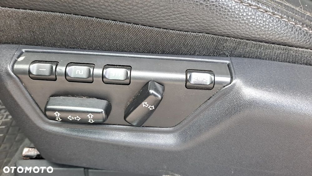 Volvo XC 90 2.9 T6 - 19