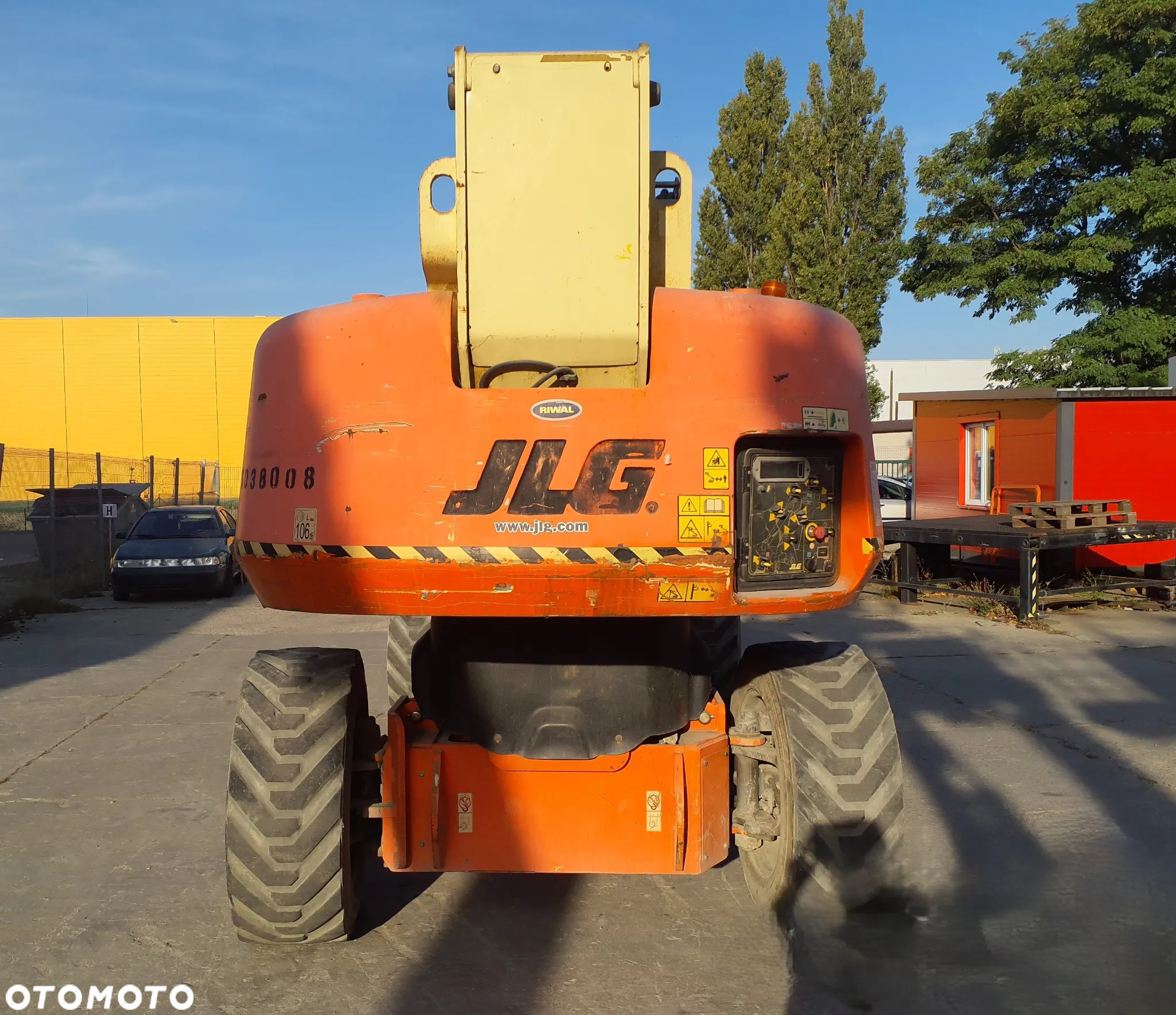 JLG 1200SJP - 11