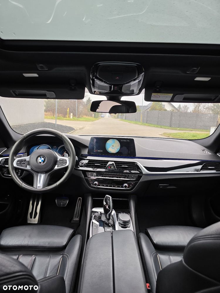 BMW Seria 5 530e iPerformance M Sport sport - 14