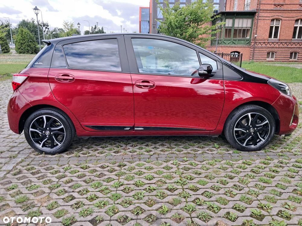 Toyota Yaris 1.5 Selection - 1