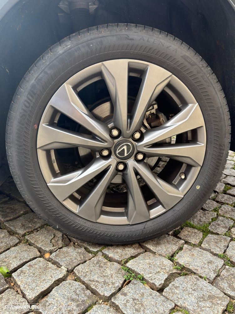 Lexus UX 250h F Sport - 13