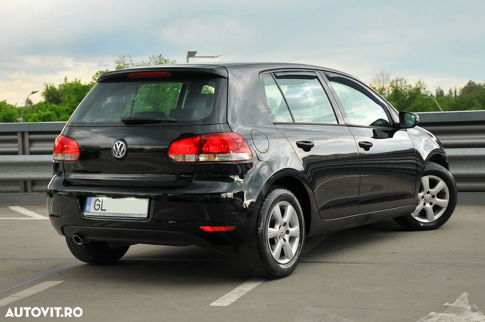 Volkswagen Golf - 3
