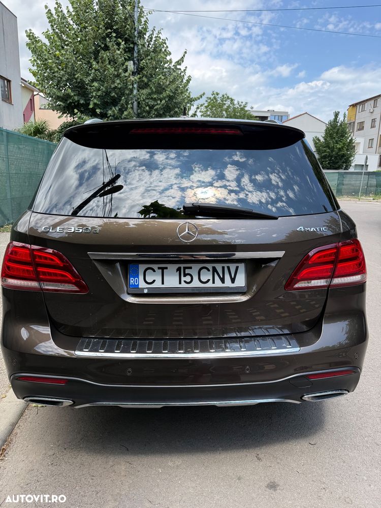 Mercedes-Benz GLE 350 d 4MATIC - 9