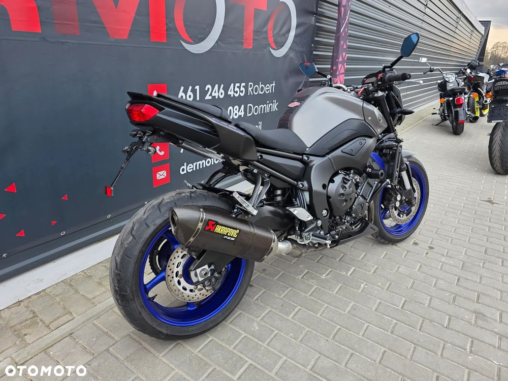Yamaha FZ8 - 8