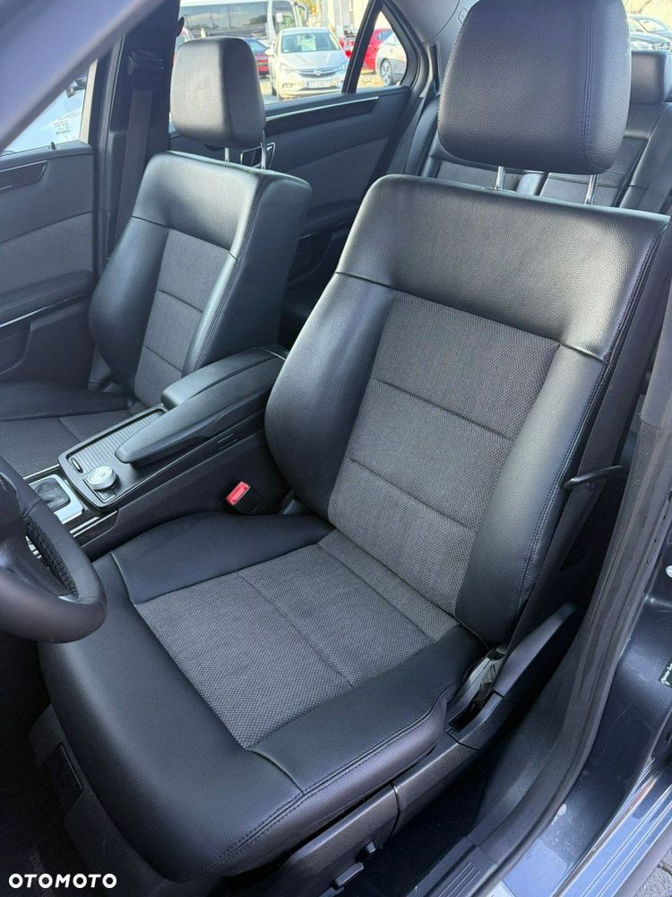 Mercedes-Benz Klasa E 220 T CDI 7G-TRONIC Avantgarde - 20