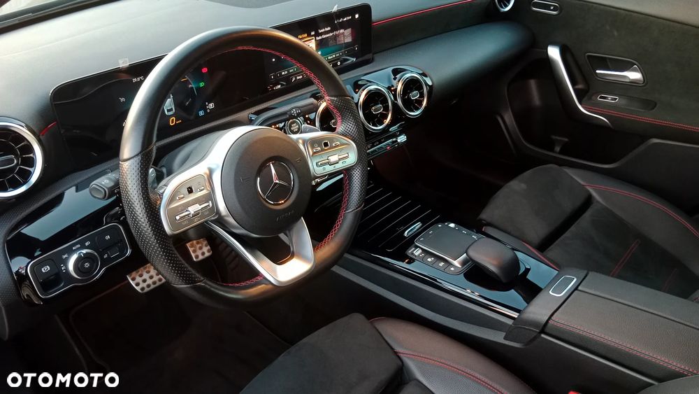 Mercedes-Benz Klasa A 200 AMG Line 7G-DCT - 7