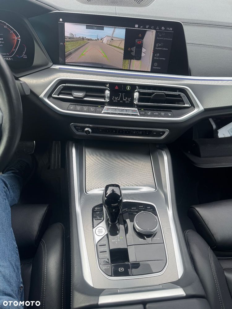 BMW X6 xDrive30d mHEV - 12