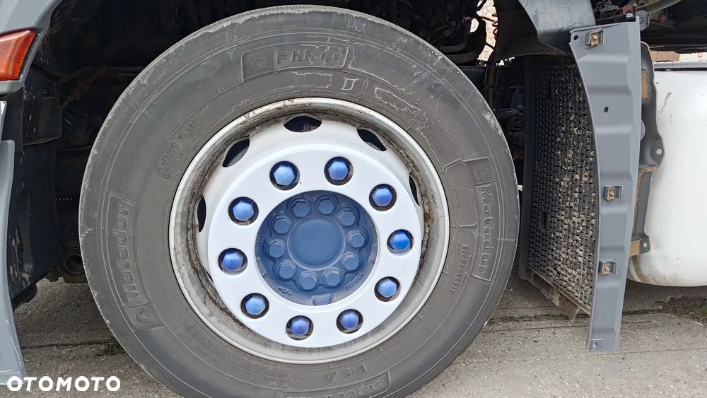 Mercedes-Benz Actros MP4 - 8