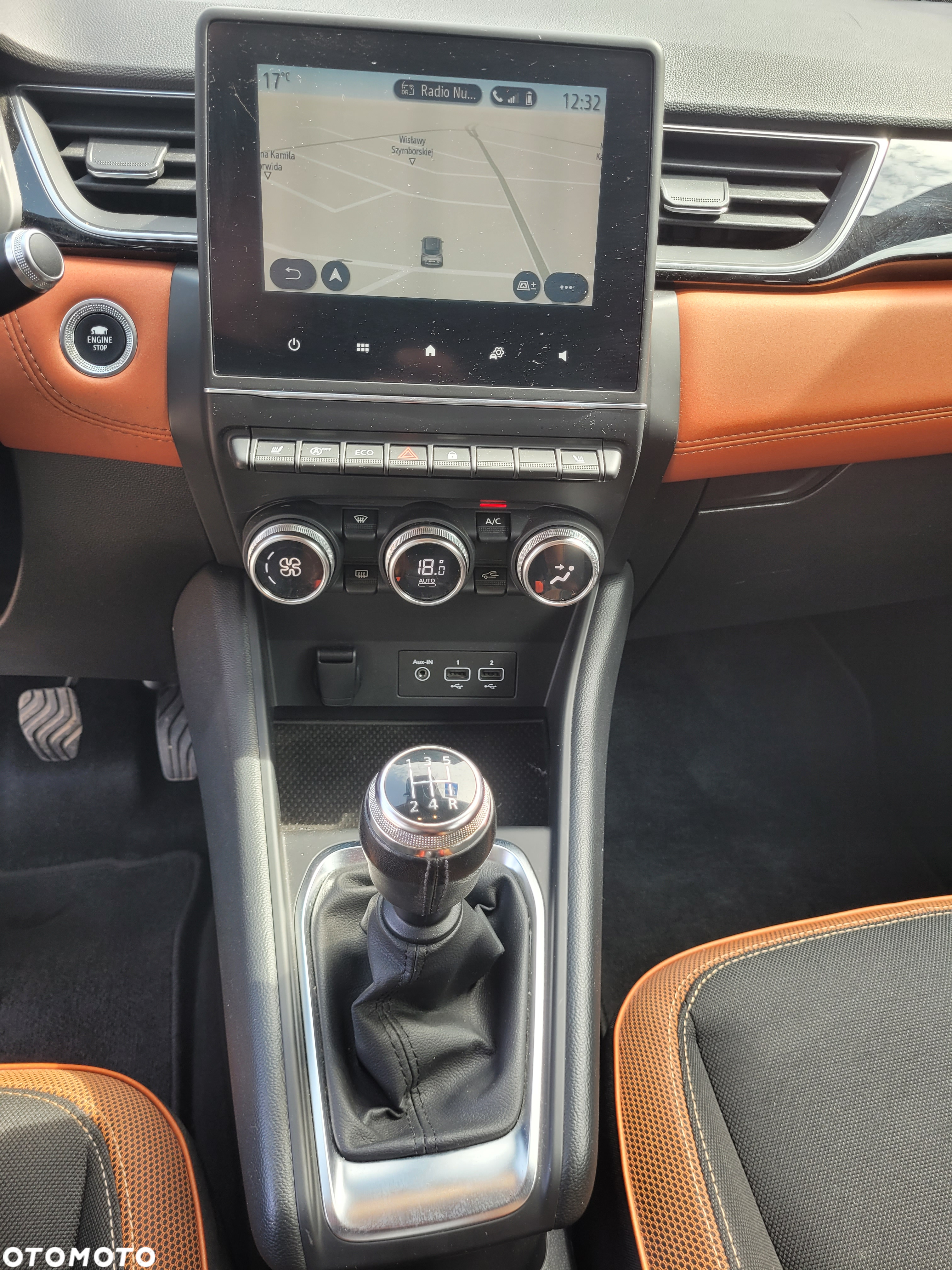 Renault Captur TCe 100 BUSINESS EDITION - 16