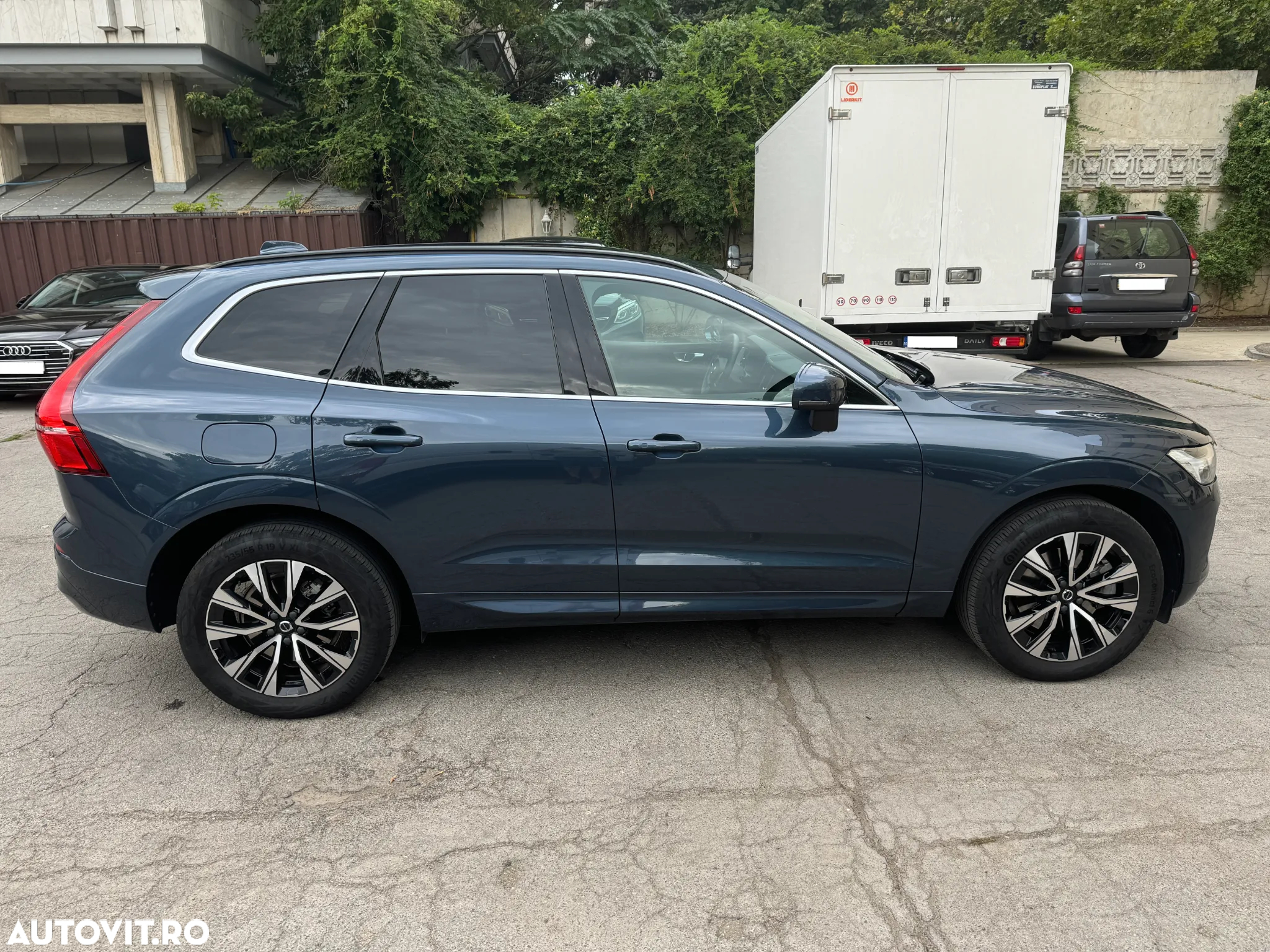 Volvo XC 60 B4 MHEV AT FWD Core - 2