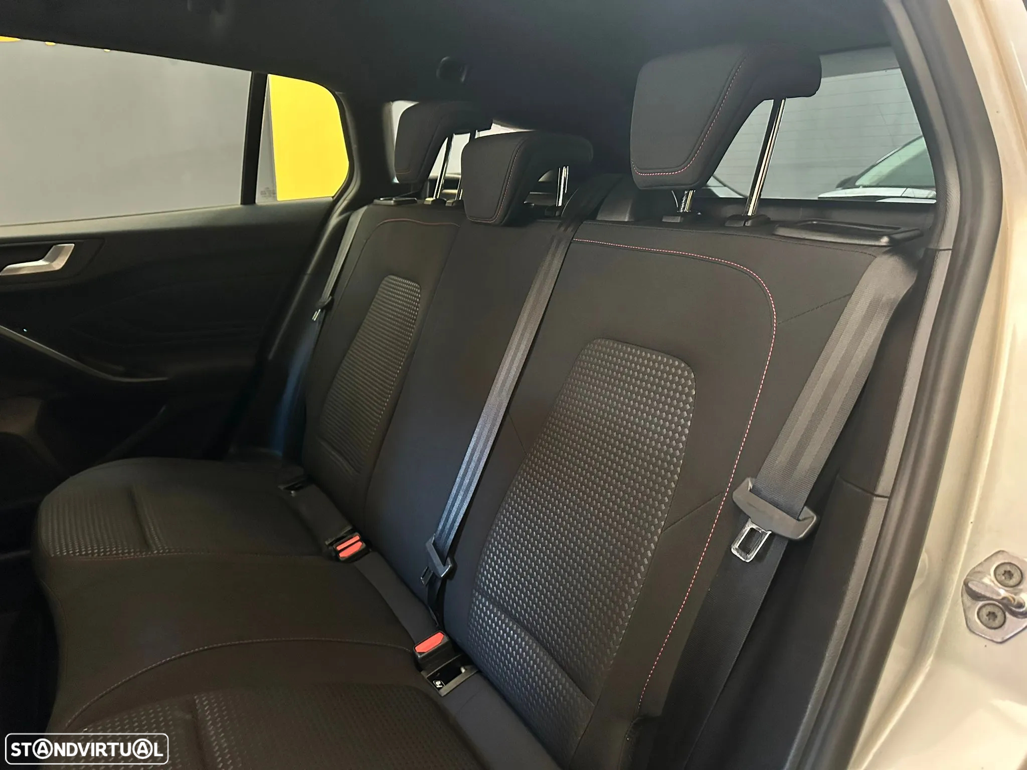 Ford Focus SW 1.5 EcoBlue S&S Aut. ST-LINE - 33
