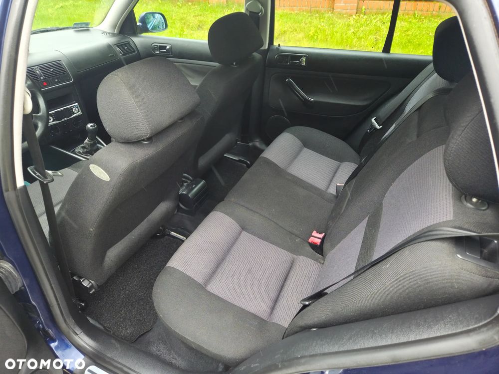 Volkswagen Golf - 13
