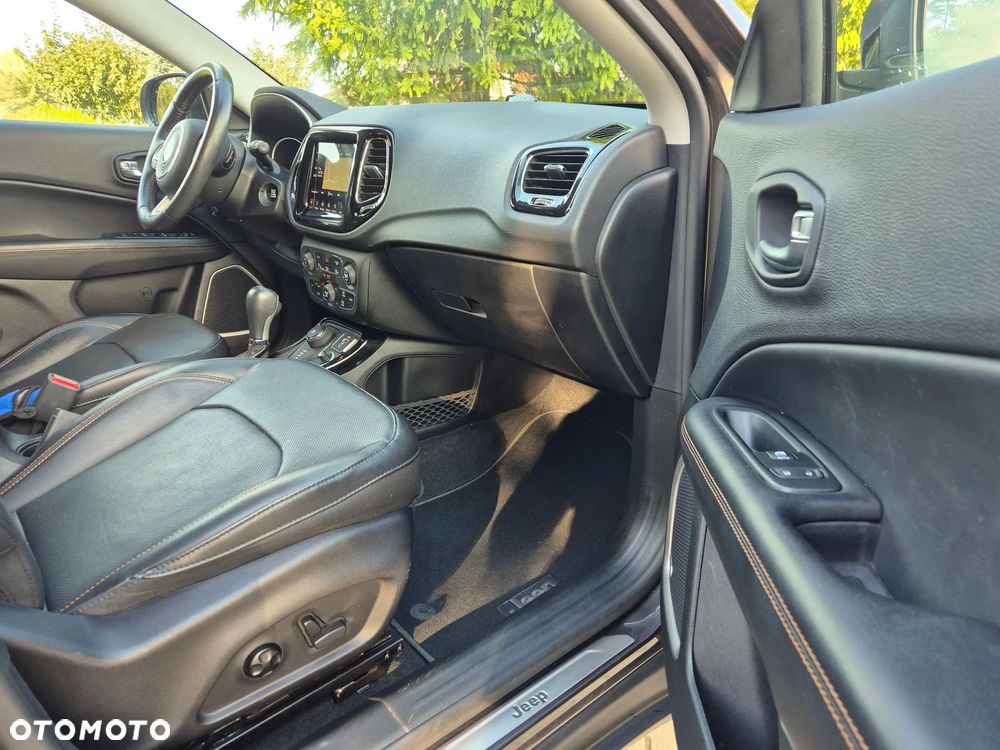 Jeep Compass 1.4 MultiAir Active Drive Automatik Limited - 25
