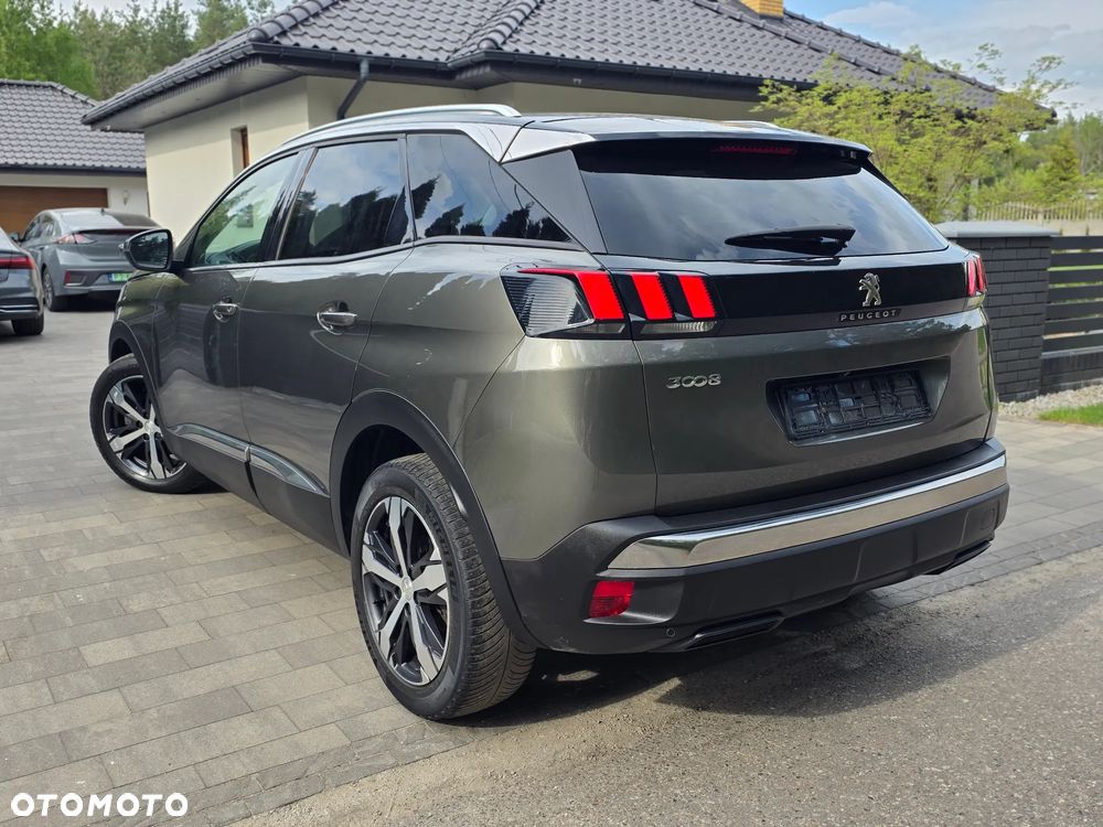 Peugeot 3008 HDi 115 Allure - 11