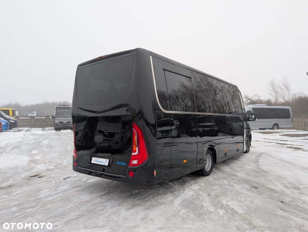 Mercedes-Benz Sprinter 519 - 7