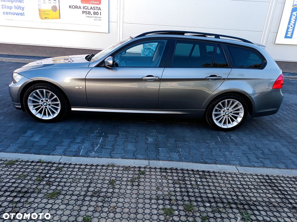 BMW Seria 3 318i Edition Exclusive - 4