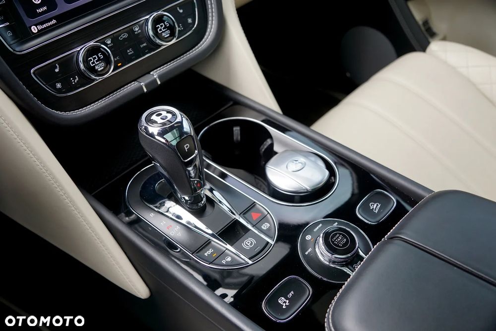 Bentley Bentayga W12 First Edition - 35