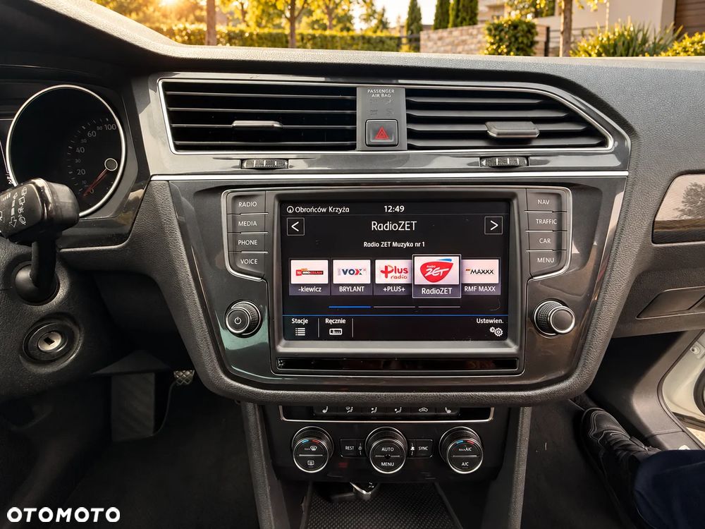 Volkswagen Tiguan - 10