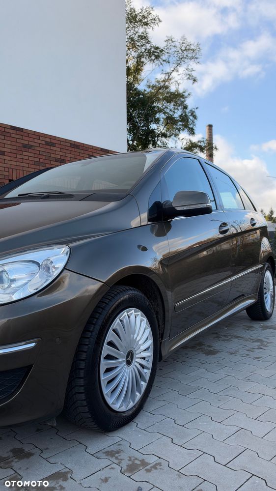 Mercedes-Benz Klasa B 180 CDI Autotronic Special Edition - 12
