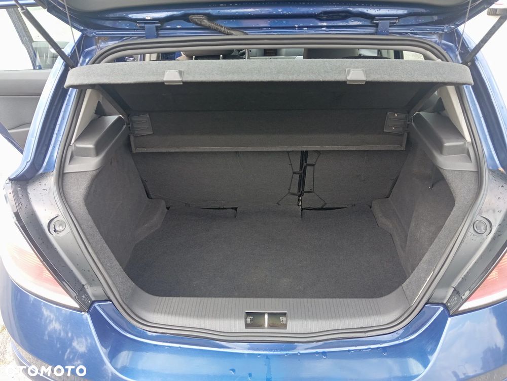 Opel Astra - 11