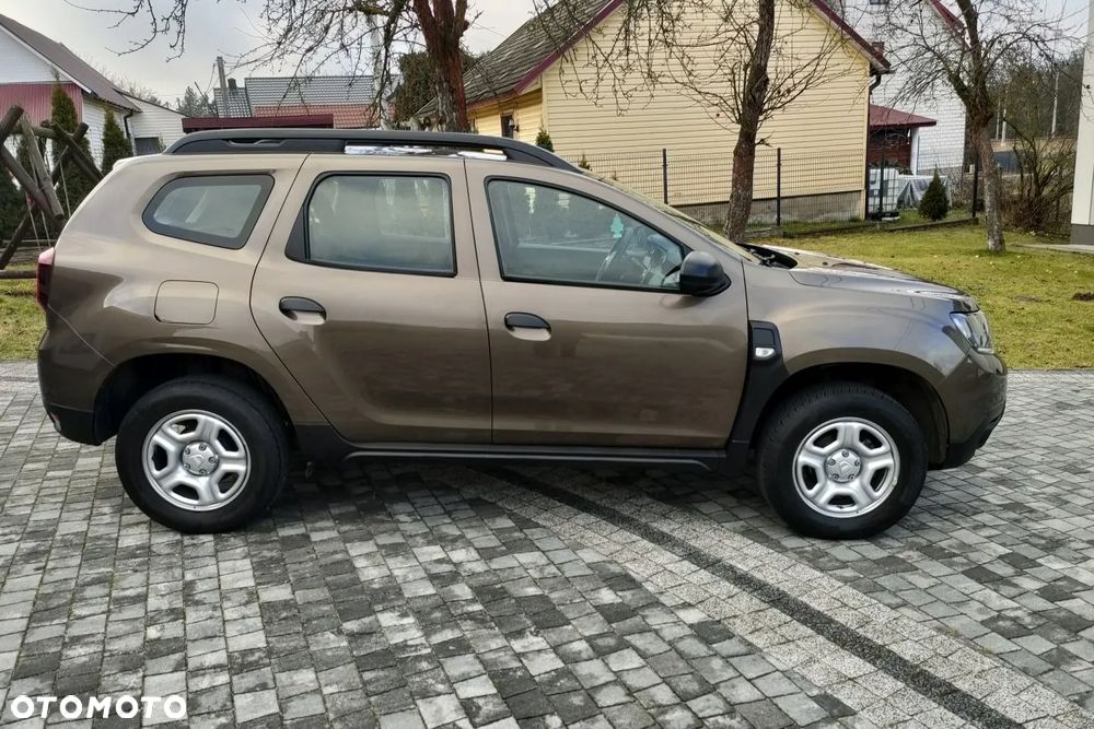 Dacia Duster 1.6 SCe Ambiance S&S - 6