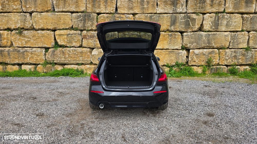 BMW 116 d Line Sport Auto - 56