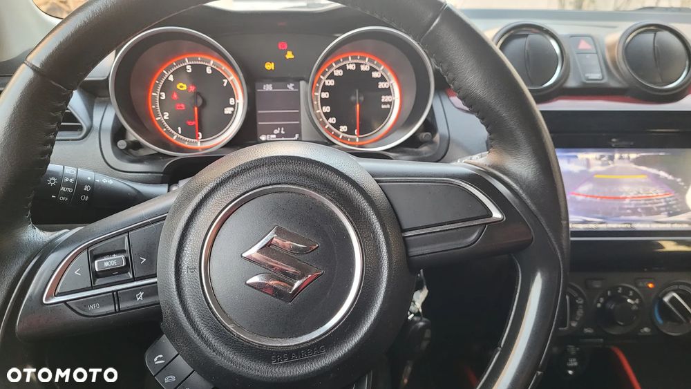 Suzuki Swift 1.2 Dualjet Allgrip Comfort - 17