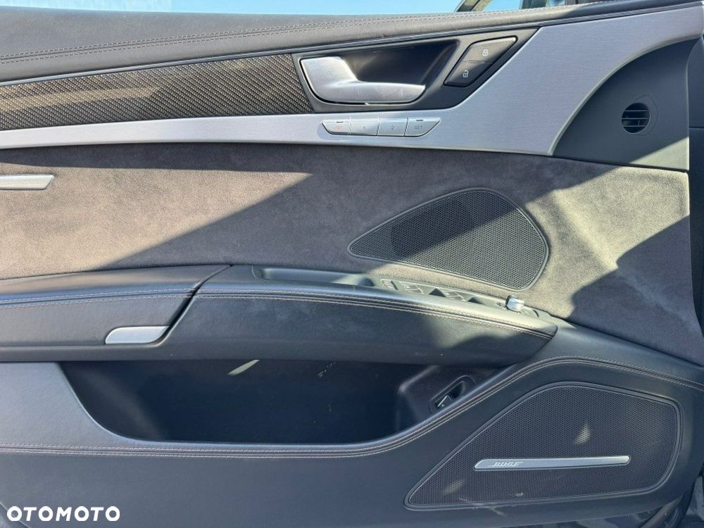 Audi S8 Plus 4.0 TFSI Quattro - 18