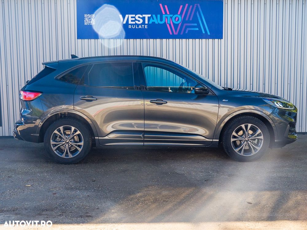 Ford Kuga 2.5 Duratec FHEV ST-LINE - 18