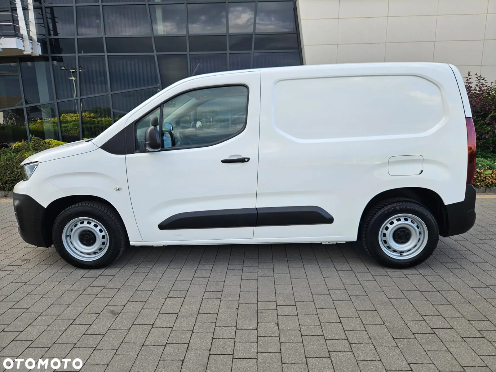 Peugeot Partner - 13
