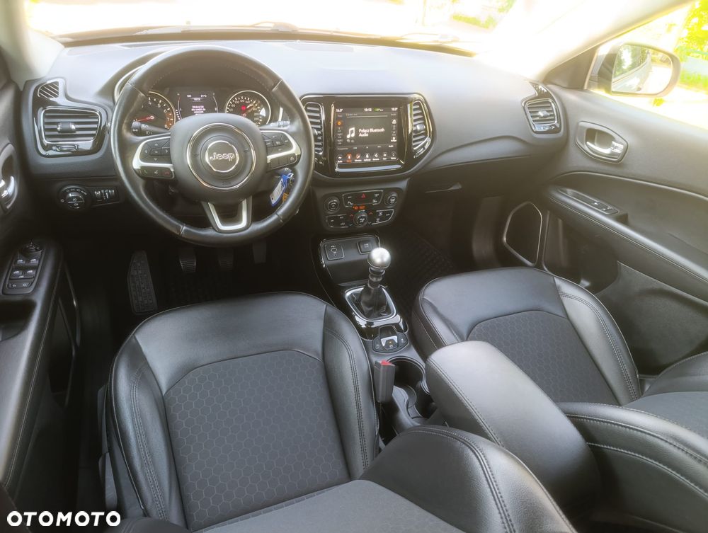 Jeep Compass 1.4 TMair Limited FWD S&S - 37