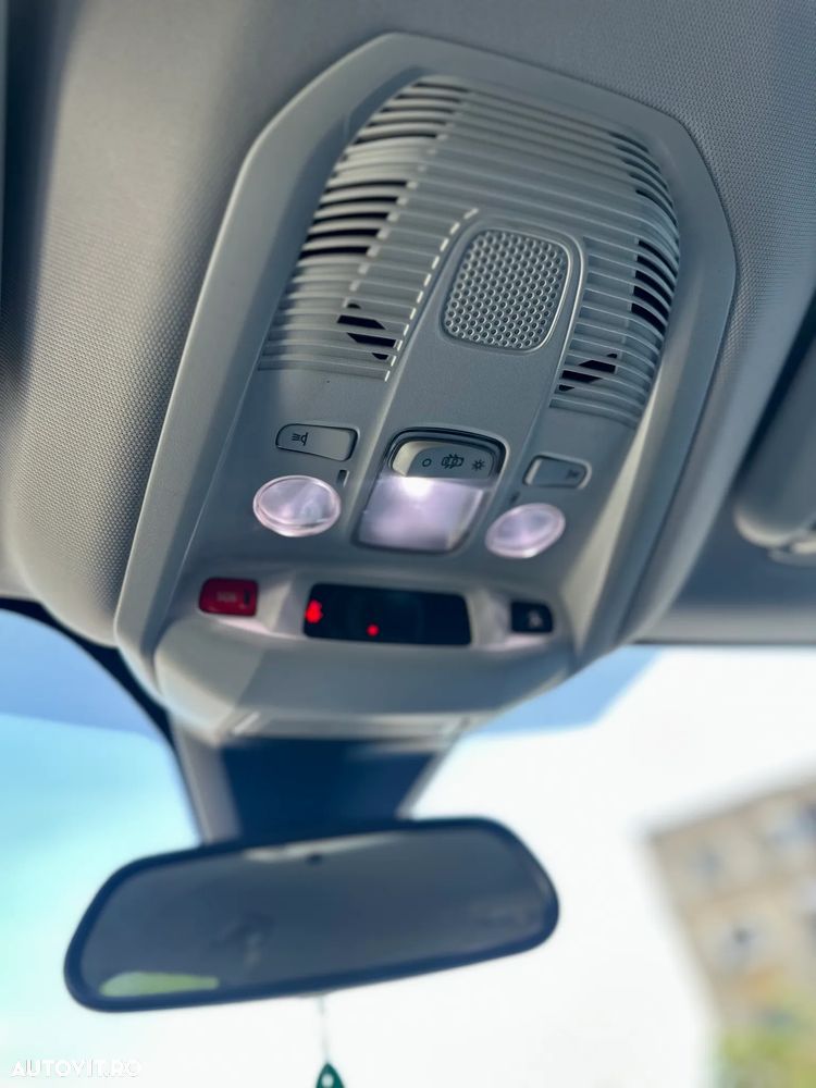 Peugeot 3008 - 31