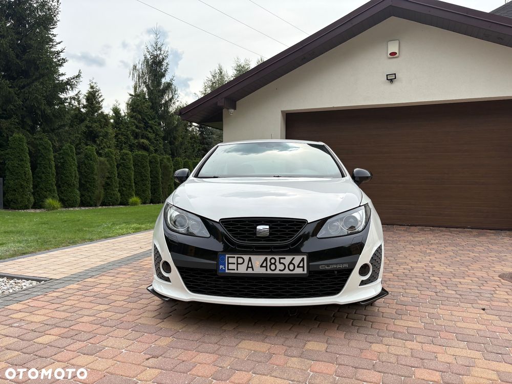 Seat Ibiza SC 1.4 TSI DSG Cupra - 4