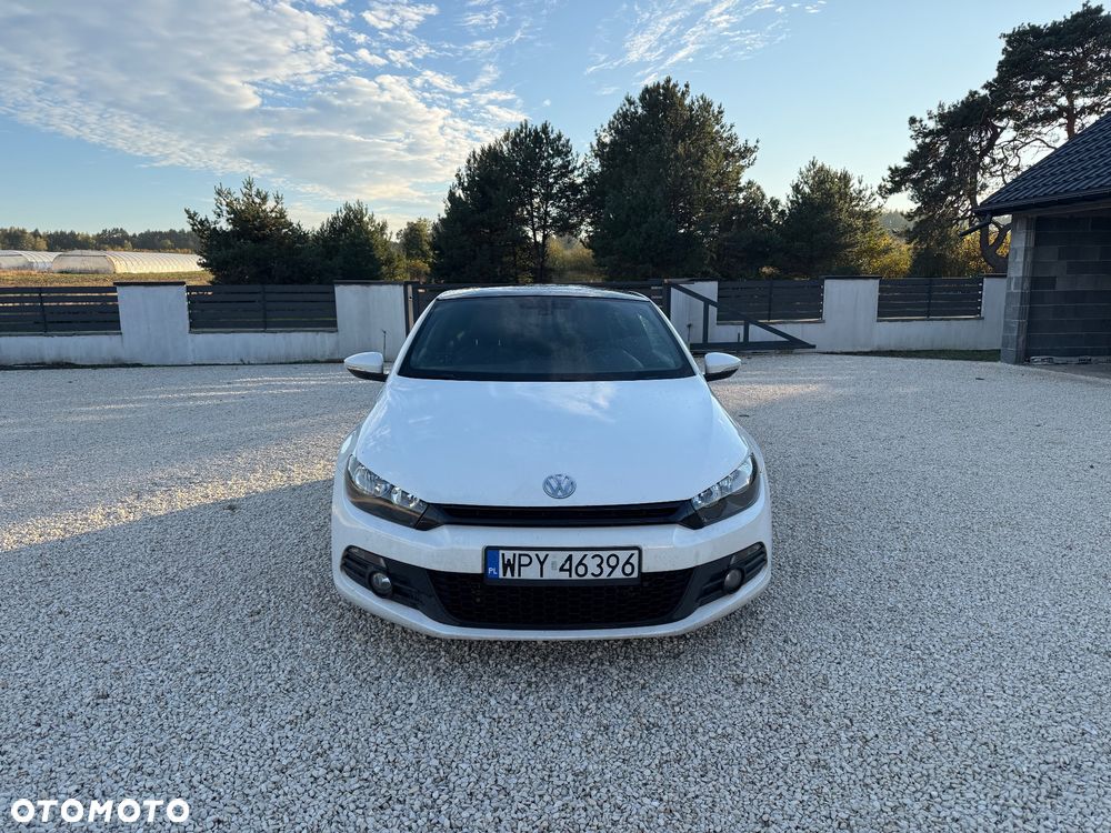 Volkswagen Scirocco 2.0 TSI DSG - 2