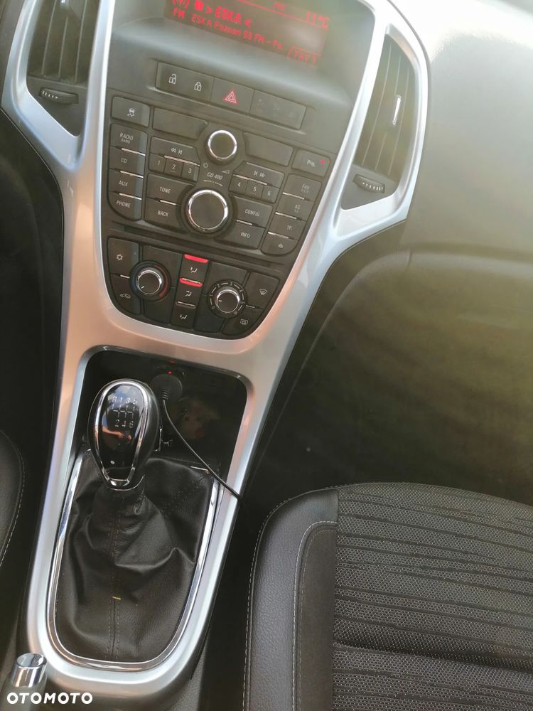 Opel Astra 1.4 Turbo Style - 21