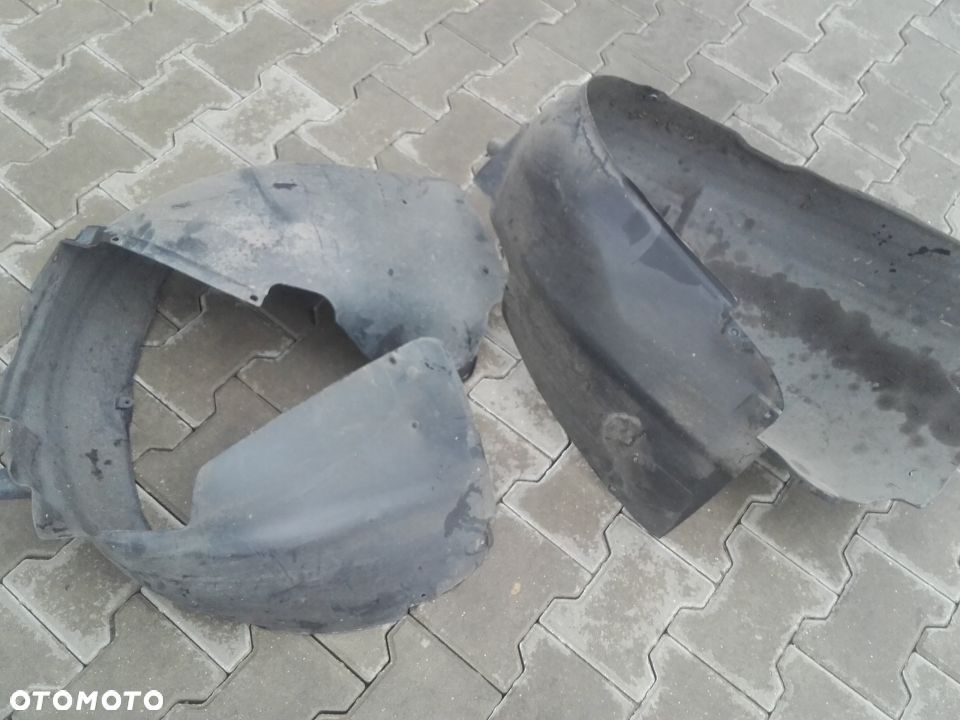 Audi A4 B6 02' Malysz nadkole przod lewe - 2