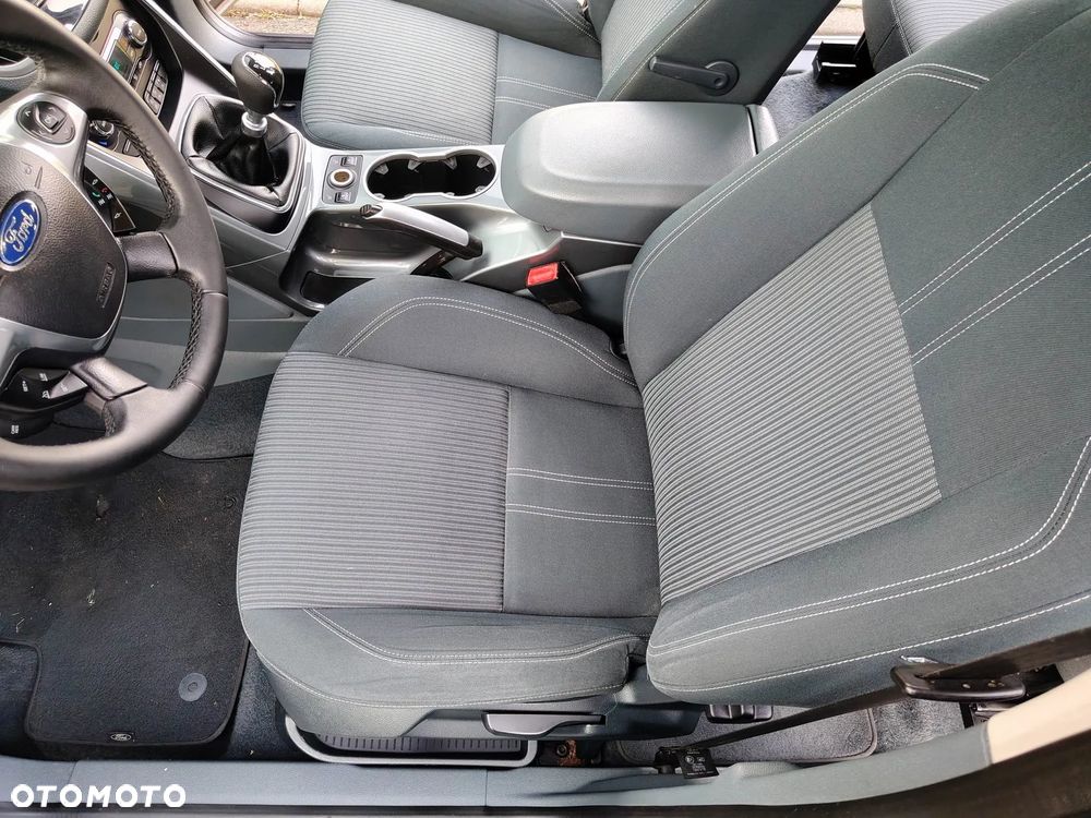 Ford Grand C-MAX Titanium - 15