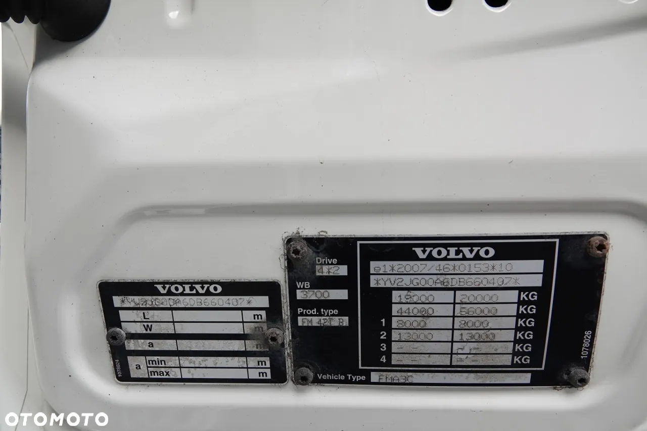 Volvo FM 380 / PEŁNY ADR / MAŁY PRZEBIEG / SPROWADZONY - 33