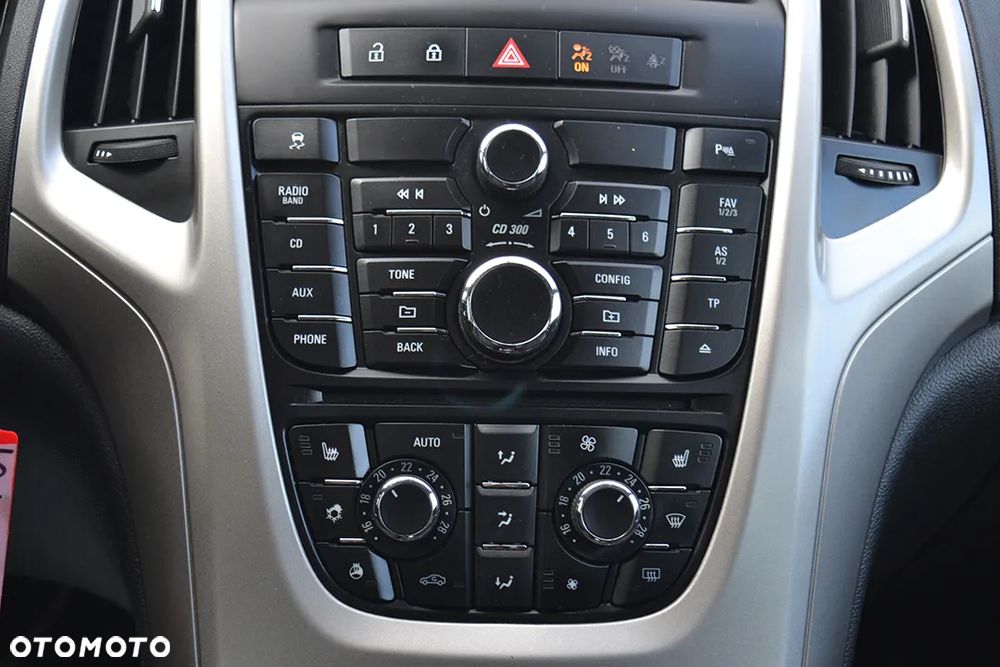 Opel Astra - 25