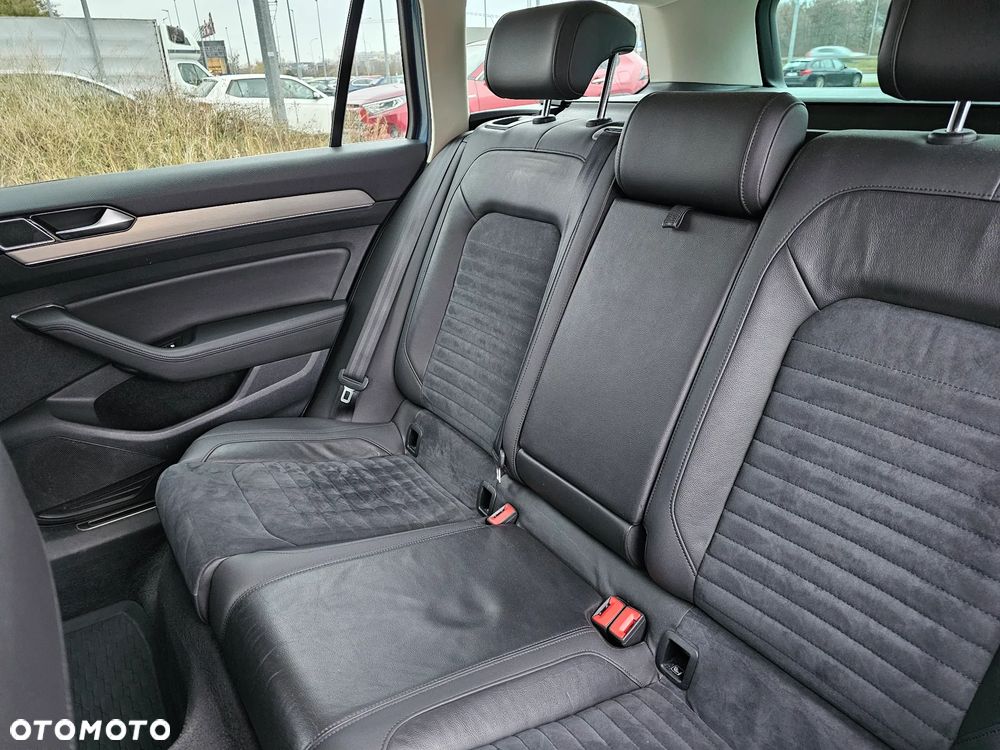 Volkswagen Passat 1.8 TSI BMT Highline DSG - 9