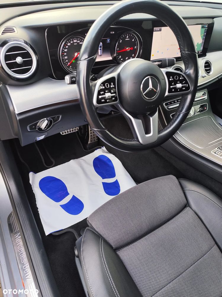 Mercedes-Benz Klasa E 300 d 9G-TRONIC Avantgarde - 20
