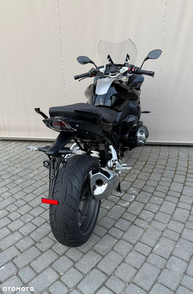 BMW R - 9
