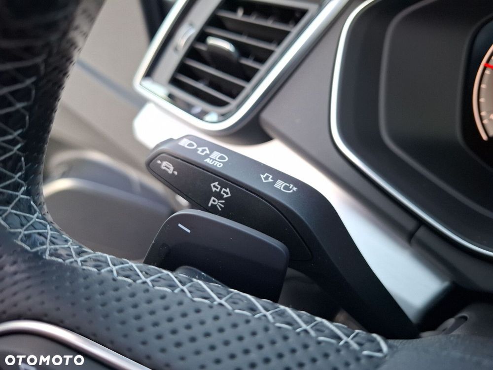 Audi Q5 - 40