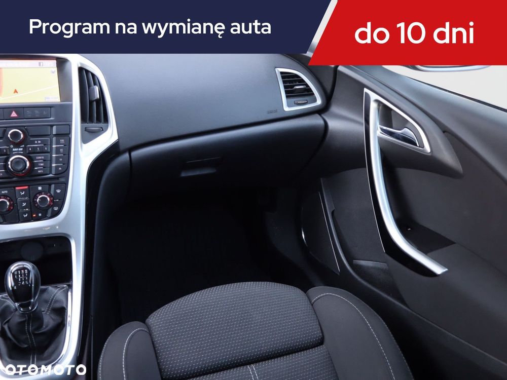 Opel Astra - 10