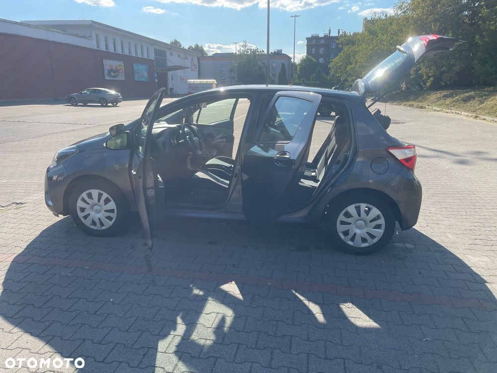 Toyota Yaris 1.5 Dynamic - 5
