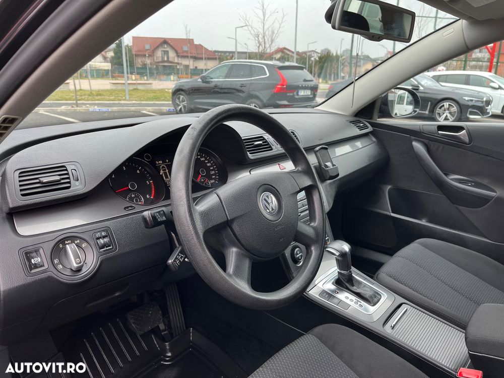 Volkswagen Passat 2.0 TDI DSG Comfortline - 14