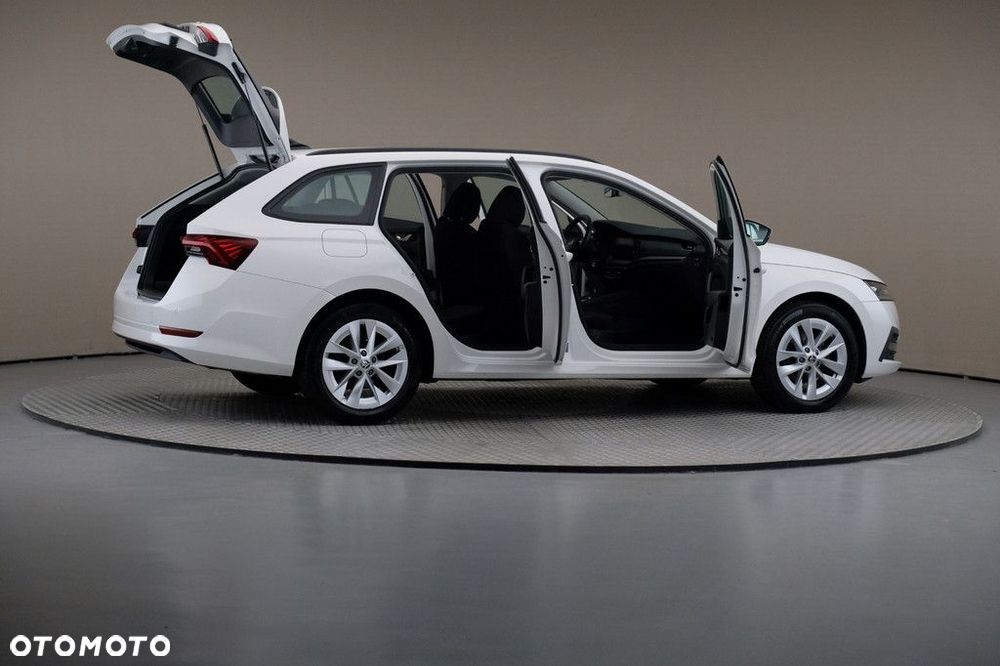 Skoda Octavia 2.0 TDI Ambition DSG - 6