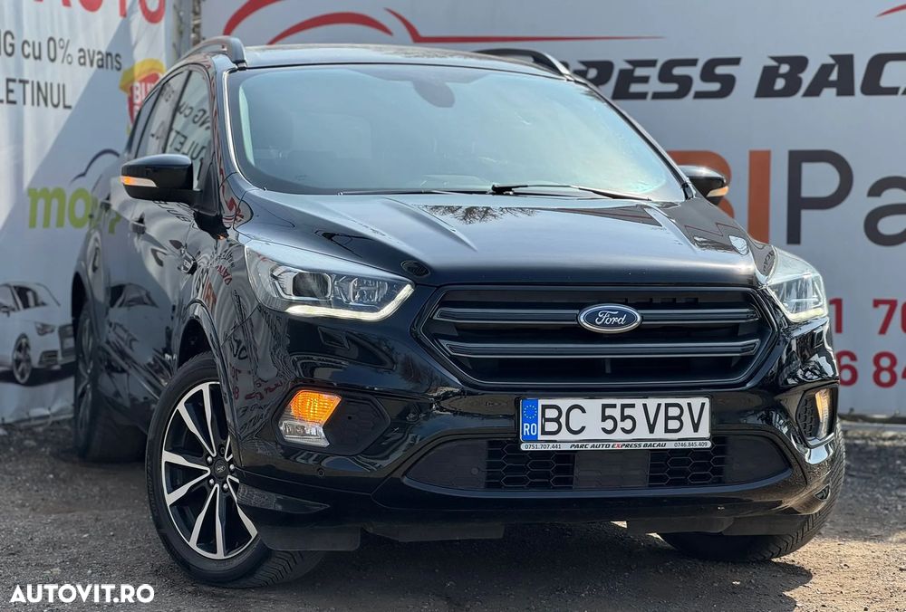 Ford Kuga 2.0 TDCi 4WD Powershift ST-Line - 12