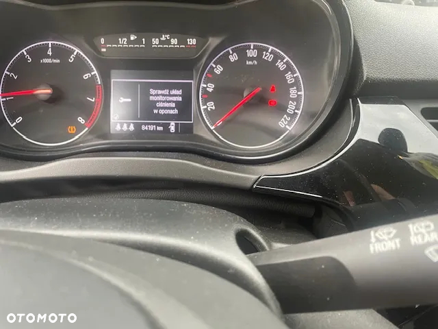 Opel Corsa 1.4 T Enjoy S&S - 10